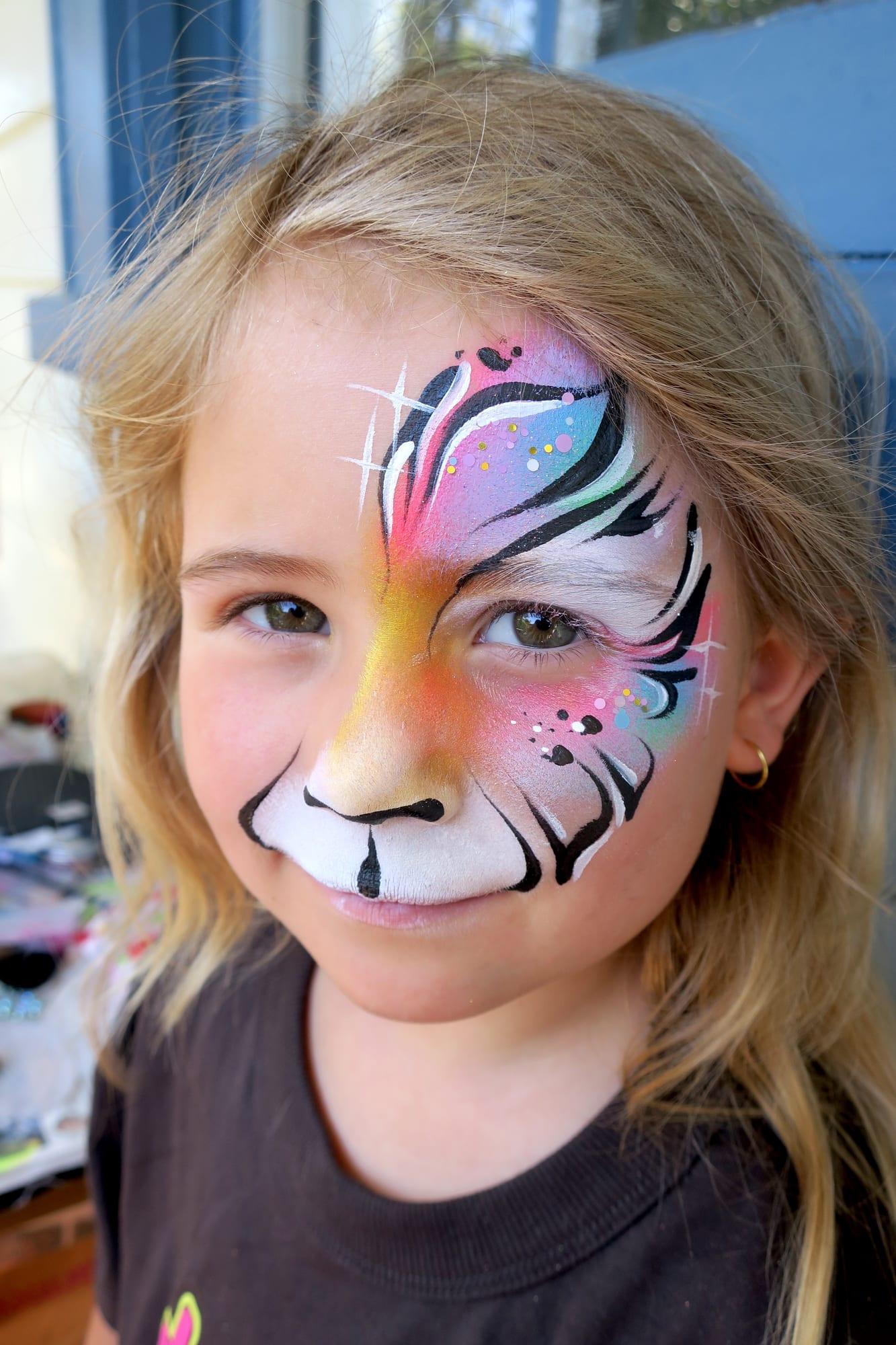 Facepainting by Hannah logo